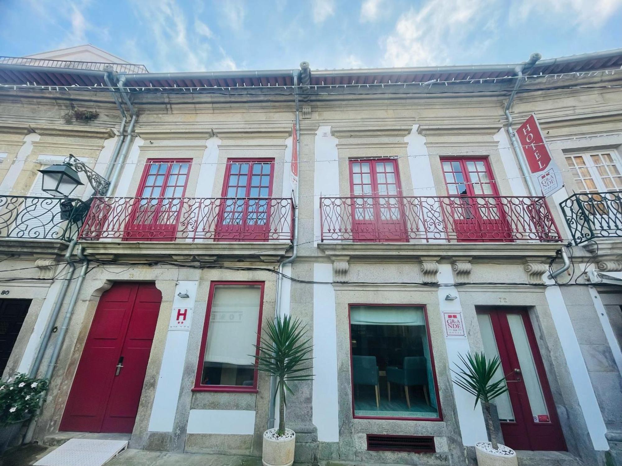 Rua Grande Hotel Viana do Castelo Bagian luar foto